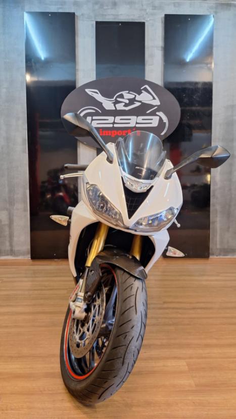 TRIUMPH Daytona 675 R ABS, Foto 6
