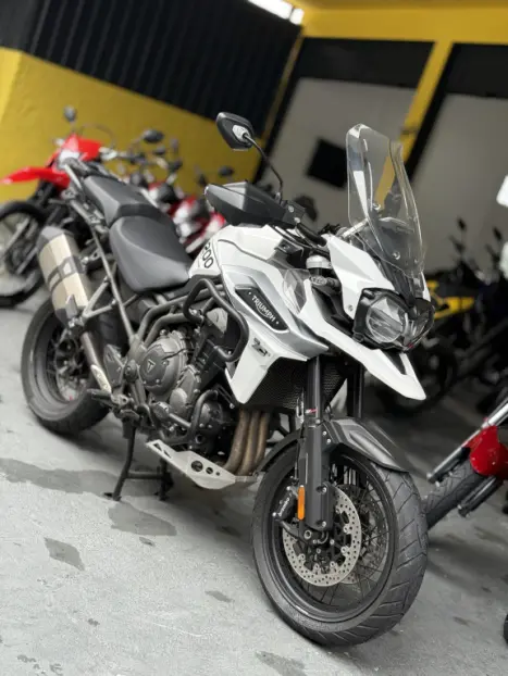 TRIUMPH Tiger 1200 XCX, Foto 1