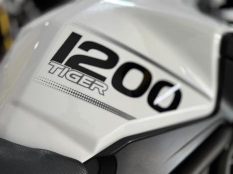 TRIUMPH Tiger 1200 XCX, Foto 3
