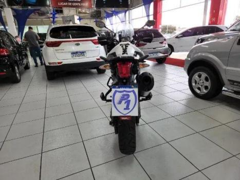 TRIUMPH Tiger 800 XRX, Foto 6