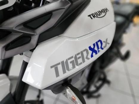 TRIUMPH Tiger 800 XRX, Foto 17