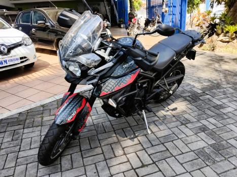 TRIUMPH Tiger 800 XRX, Foto 3