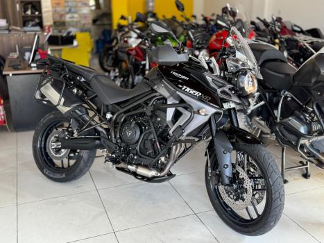 TRIUMPH Tiger 800 XR, Foto 1