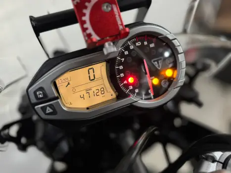 TRIUMPH Tiger 800 XR, Foto 14