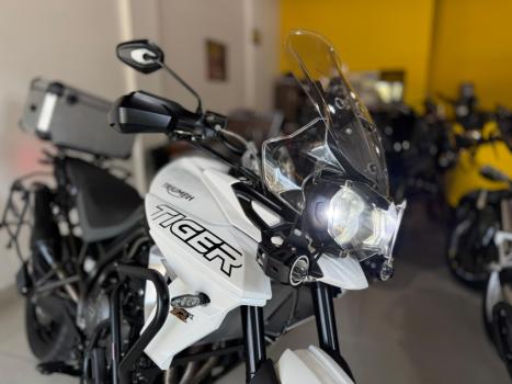 TRIUMPH Tiger 800 XRX, Foto 2