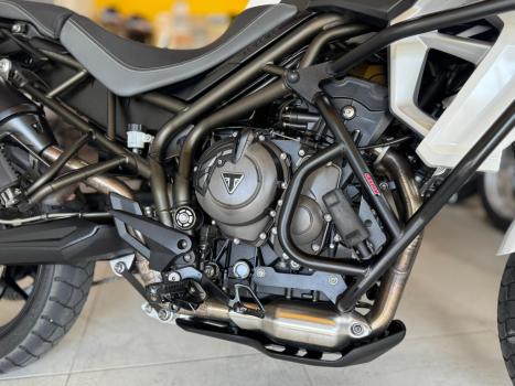 TRIUMPH Tiger 800 XRX, Foto 5