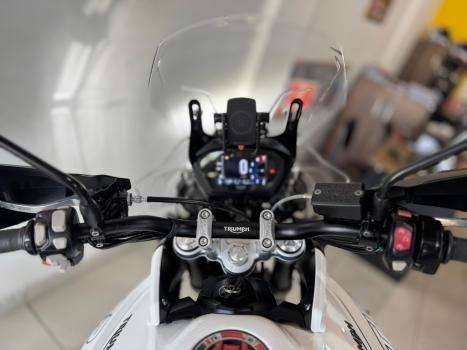 TRIUMPH Tiger 800 XRX, Foto 11