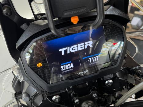 TRIUMPH Tiger 800 XRX, Foto 13
