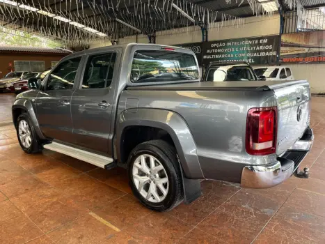 VOLKSWAGEN Amarok 3.0 V6 CABINE DUPLA HIGHLINE 4X4 TURBO INTERCOOLER AUTOMTICO, Foto 3