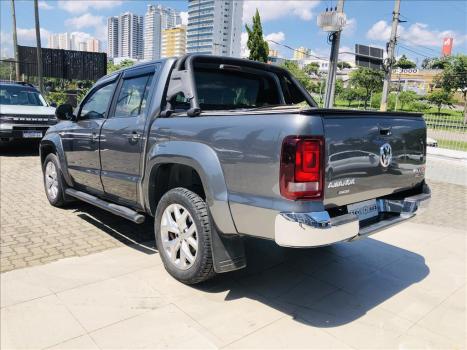 VOLKSWAGEN Amarok 3.0 V6 CABINE DUPLA HIGHLINE 4X4 TURBO INTERCOOLER AUTOMTICO, Foto 6