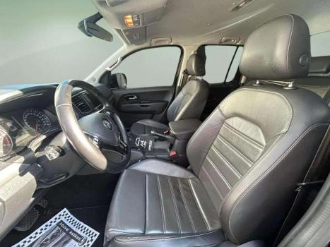 VOLKSWAGEN Amarok 3.0 V6 CABINE DUPLA HIGHLINE 4X4 TURBO INTERCOOLER AUTOMTICO, Foto 6