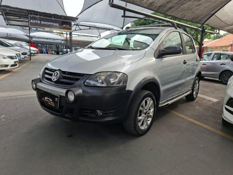 VOLKSWAGEN Crossfox 1.0 12V 4P FLEX, Foto 2