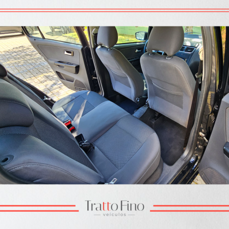 VOLKSWAGEN Fox 1.0 TRENDLINE FLEX, Foto 7