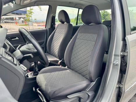VOLKSWAGEN Fox 1.6 16V 4P MSI HIGHLINE FLEX, Foto 8