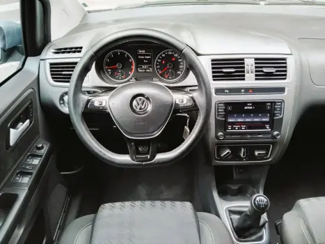 VOLKSWAGEN Fox 1.6 4P COMFORTLINE FLEX, Foto 11