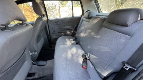 VOLKSWAGEN Fox 1.6 4P, Foto 10