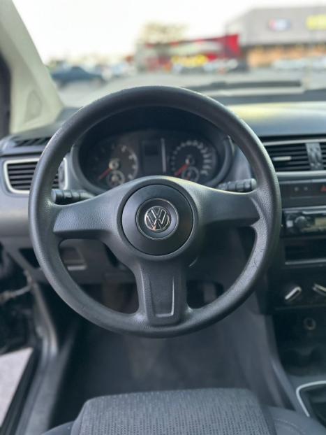 VOLKSWAGEN Fox 1.6 4P, Foto 10