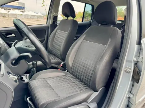 VOLKSWAGEN Fox 1.6 4P COMFORTLINE FLEX, Foto 8