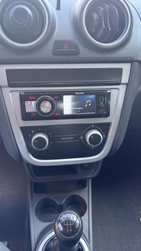 VOLKSWAGEN Gol 1.0 4P, Foto 8