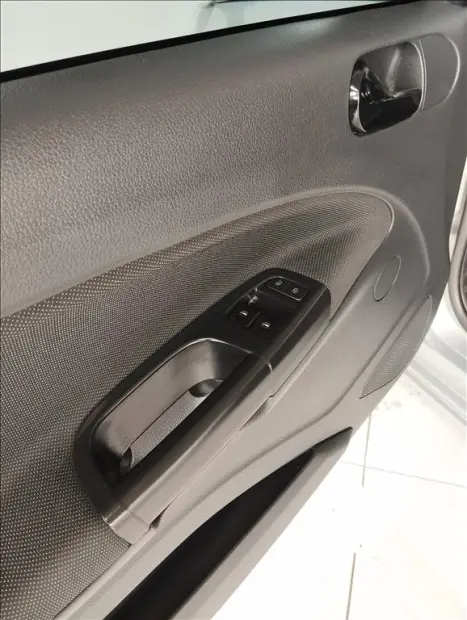 VOLKSWAGEN Gol 1.0, Foto 9