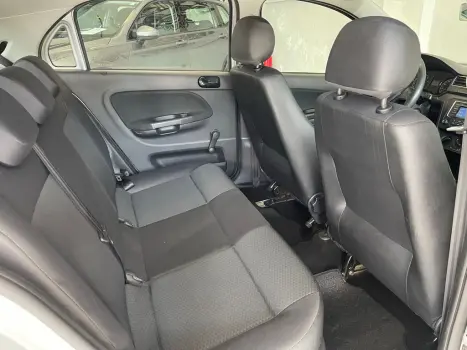 VOLKSWAGEN Gol 1.6, Foto 11