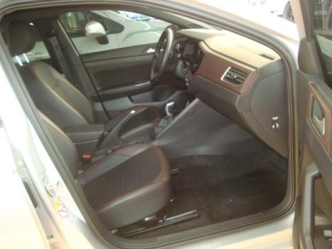 VOLKSWAGEN Jetta 1.4 4P 250 TSI TURBO CONFORTLINE AUTOMTICO, Foto 3