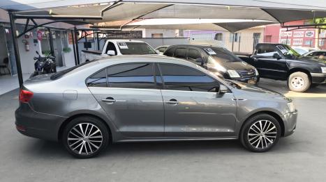 VOLKSWAGEN Jetta 2.0 4P TSI HIGHLINE 211 CV AUTOMTICO, Foto 5