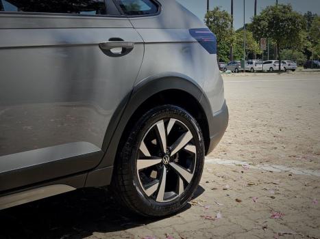 VOLKSWAGEN Nivus 1.0 4P FLEX 200 TSI HIGHLINE TURBO AUTOMTICO, Foto 6