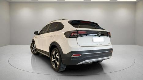 VOLKSWAGEN Nivus 1.0 4P FLEX 200 TSI HIGHLINE TURBO AUTOMTICO, Foto 2