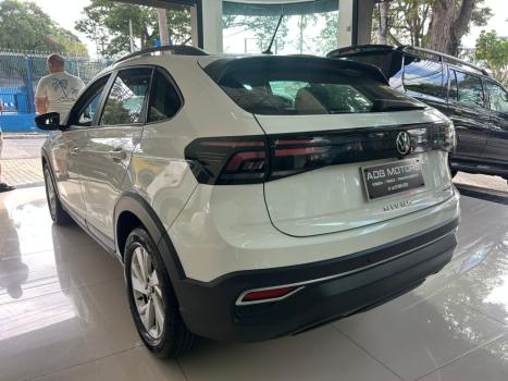 VOLKSWAGEN Nivus 1.0 4P FLEX 200 TSI COMFORTLINE TURBO AUTOMTICO, Foto 4