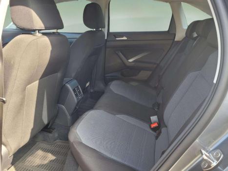 VOLKSWAGEN Nivus 1.0 4P FLEX 200 TSI COMFORTLINE TURBO AUTOMTICO, Foto 18