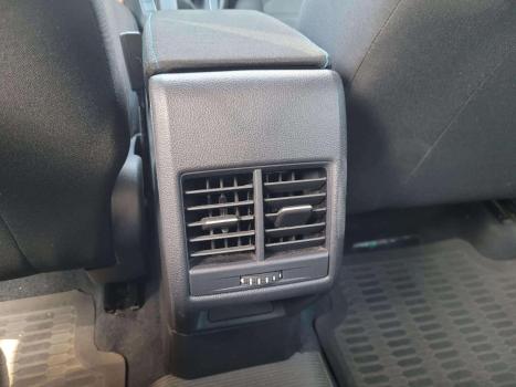 VOLKSWAGEN Nivus 1.0 4P FLEX 200 TSI COMFORTLINE TURBO AUTOMTICO, Foto 22