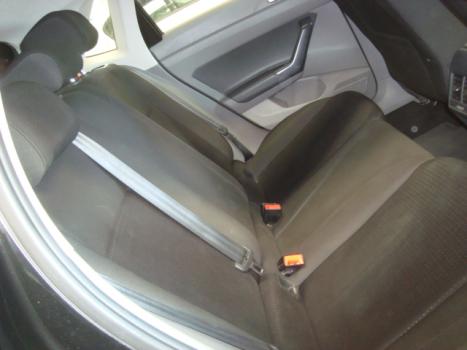 VOLKSWAGEN Polo Hatch 1.0 12V 4P 200 TSI COMFORTLINE, Foto 6