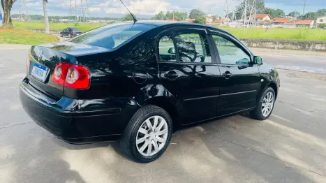 VOLKSWAGEN Polo Sedan 1.6 4P FLEX, Foto 2