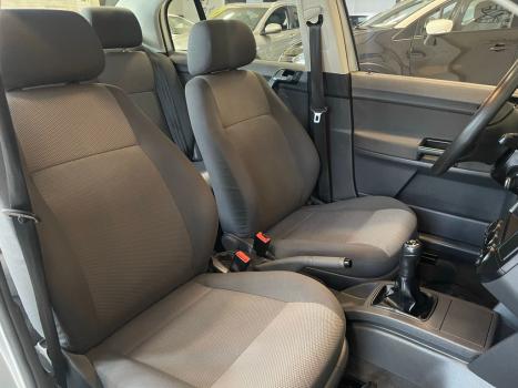 VOLKSWAGEN Polo Sedan 1.6 4P FLEX, Foto 10