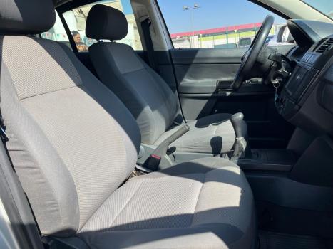 VOLKSWAGEN Polo Sedan 1.6 4P FLEX, Foto 7