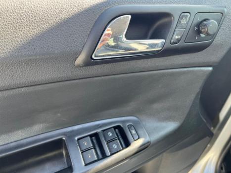 VOLKSWAGEN Polo Sedan 1.6 4P FLEX, Foto 10