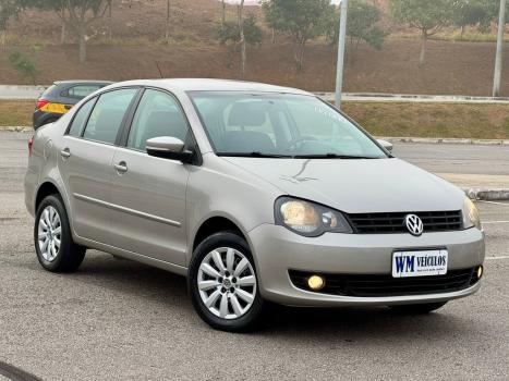 VOLKSWAGEN Polo Sedan 1.6 4P FLEX, Foto 1