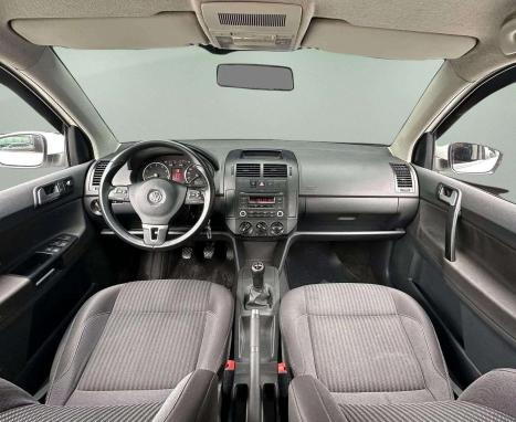 VOLKSWAGEN Polo Sedan 1.6 4P, Foto 8
