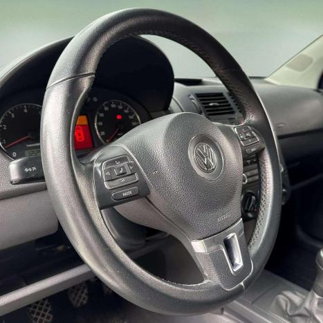 VOLKSWAGEN Polo Sedan 1.6 4P, Foto 11