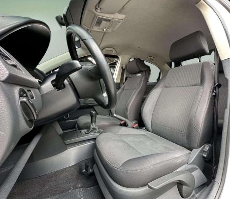 VOLKSWAGEN Polo Sedan 1.6 4P, Foto 16