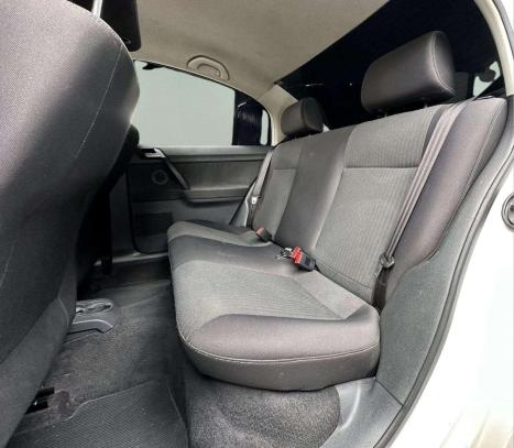 VOLKSWAGEN Polo Sedan 1.6 4P, Foto 17