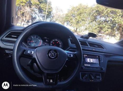 VOLKSWAGEN Saveiro 1.6 G6 CABINE DUPLA CROSS FLEX, Foto 8