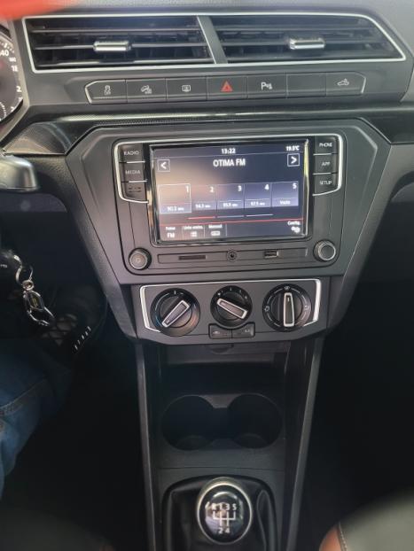 VOLKSWAGEN Saveiro 1.6 G7 CABINE DUPLA CROSS FLEX, Foto 8