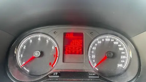 VOLKSWAGEN Saveiro 1.6 16V FLEX MSI ROBUST CABINE SIMPLES, Foto 10