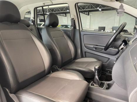 VOLKSWAGEN Space Cross 1.6 4P FLEX, Foto 10