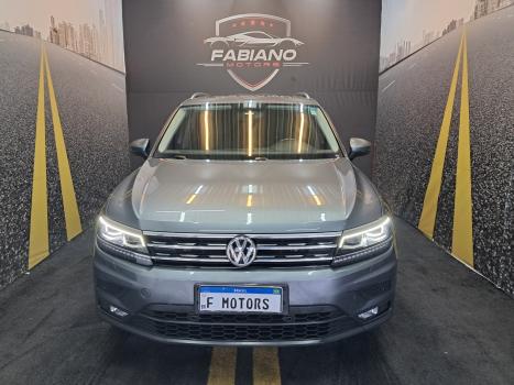 VOLKSWAGEN Tiguan 1.4 250 TSI TOTAL FLEX ALLSPACE COMFORTLINE TURBO AUTOMTICO TIPTRONIC, Foto 10