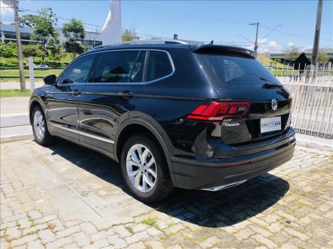 VOLKSWAGEN Tiguan 1.4 250 TSI TOTAL FLEX ALLSPACE COMFORTLINE TURBO AUTOMTICO TIPTRONIC, Foto 6