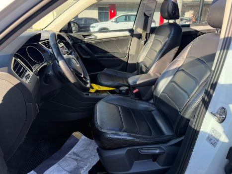 VOLKSWAGEN Tiguan 1.4 16V 4P TSI TURBO DSG AUTOMTICO, Foto 6
