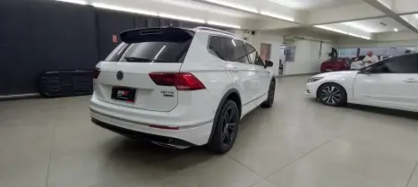 VOLKSWAGEN Tiguan 2.0 16V 4P TSI 350 TURBO R-LINE 4MOTION DSG AUTOMTICO, Foto 3